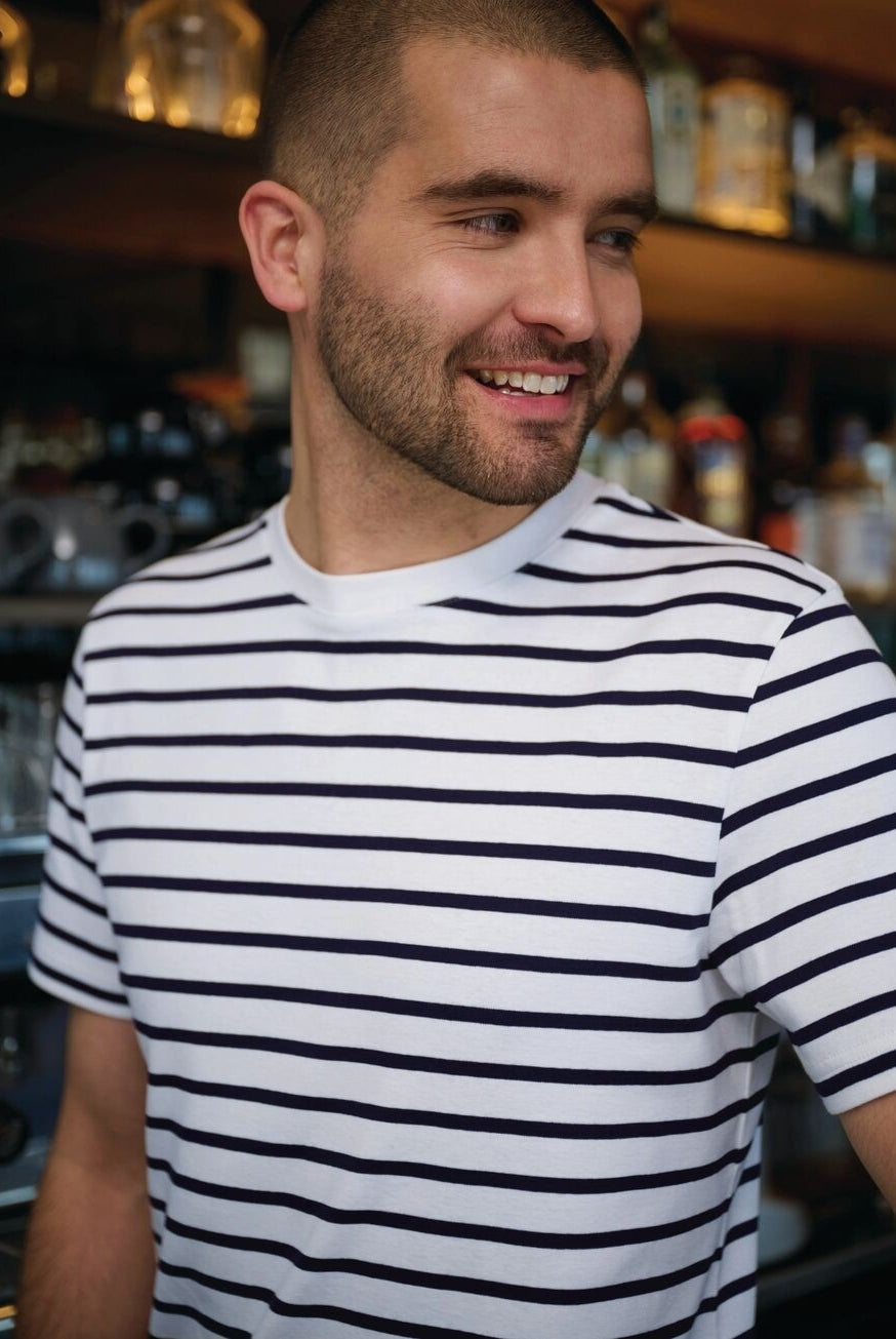 4721: Edmund Short Sleeve Mens Breton Top Hospitality T-Shirts Brook Taverner White/Navy XS