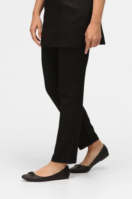 Ila Slim Leg Trouser - Long Length Salon & Spa Trousers La Beeby Black 4