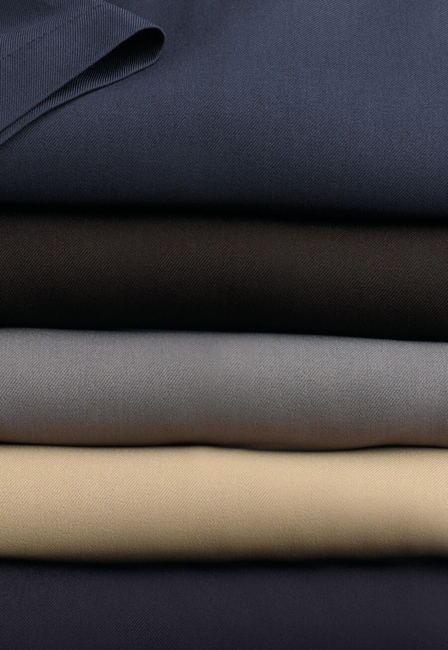 2402: Lockhart V-Neck Tunic Housekeeping Brook Taverner