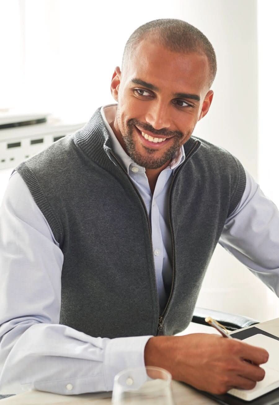 4372: Lincoln Mens Knitted Gilet Mens Knitwear Brook Taverner