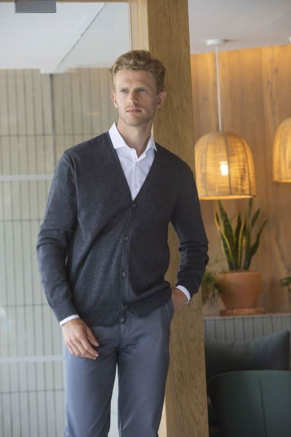 HB722: Mens V-Neck Cardigan Mens Knitwear Henbury
