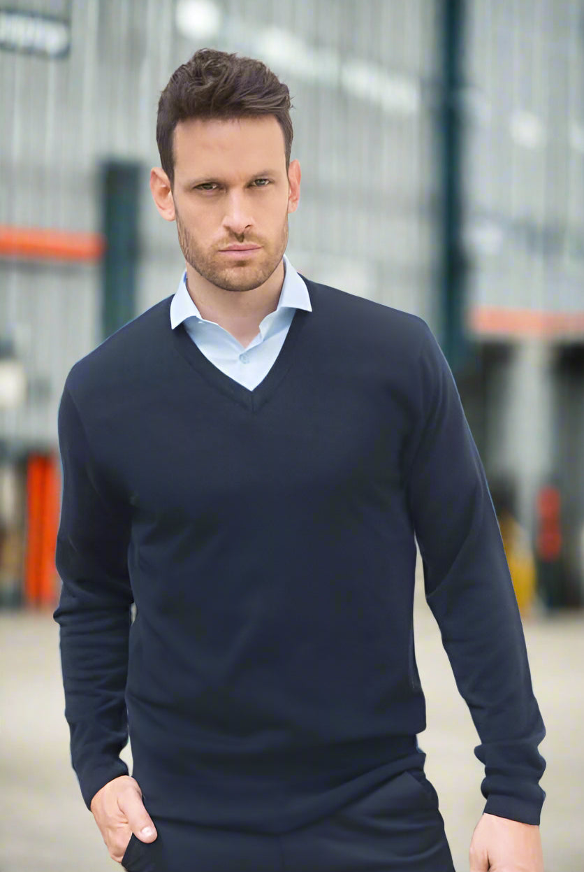HB760: Mens V-Neck Jumper Mens Knitwear Henbury