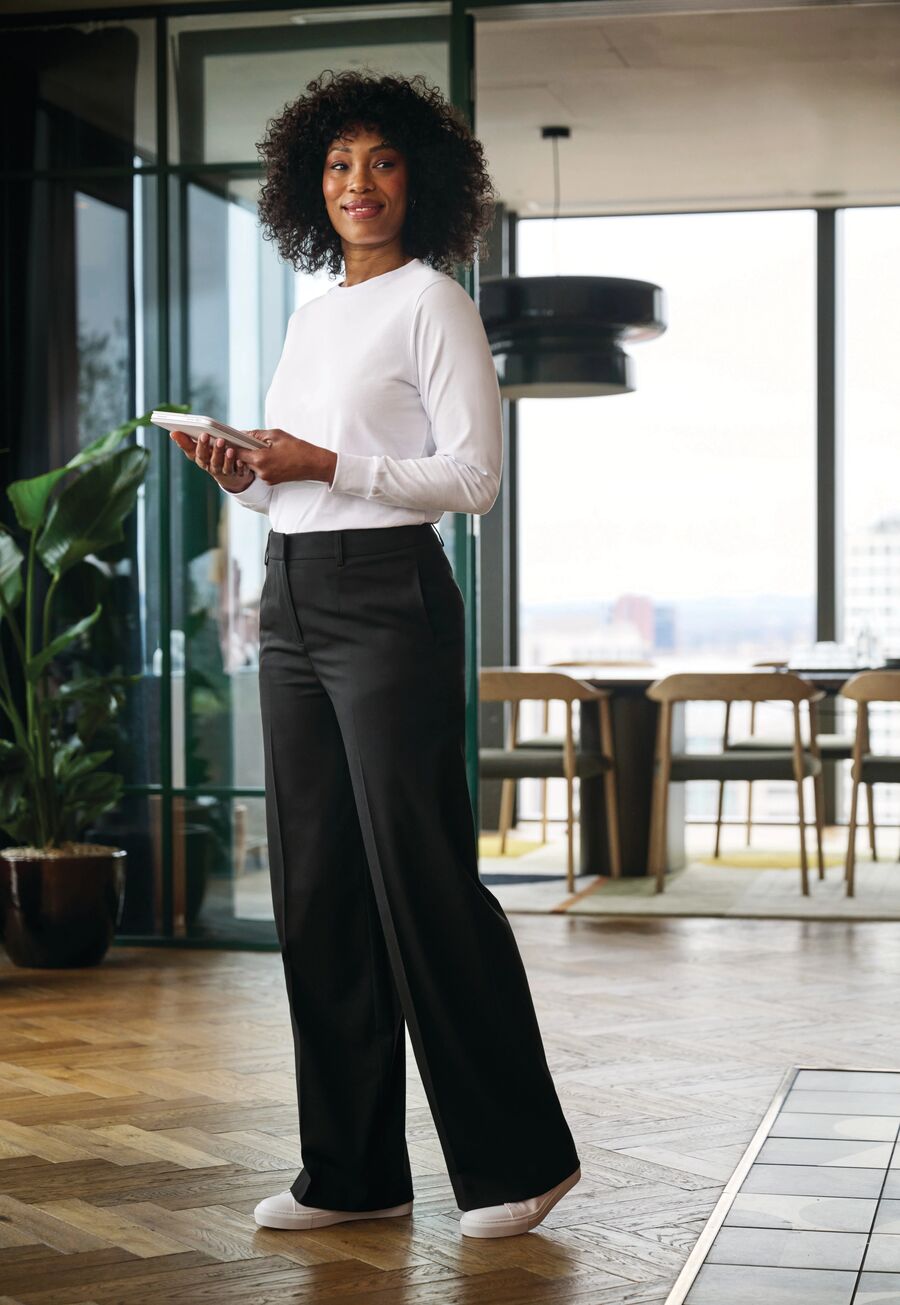 2424: Cora Wide Leg Trouser Ladies Suit Trouser Brook Taverner