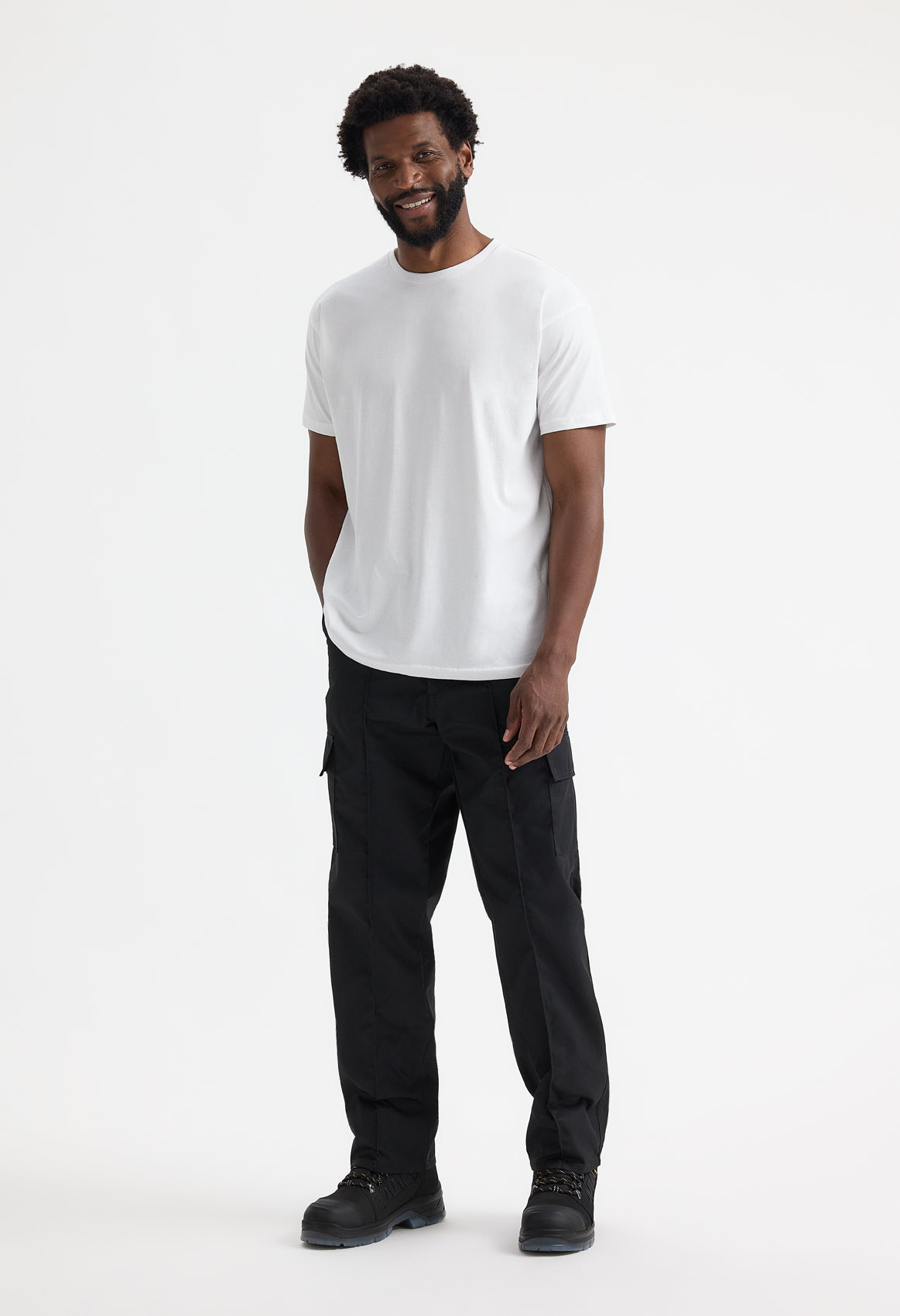 UC902: Unisex Cargo Trouser Workwear Uneek